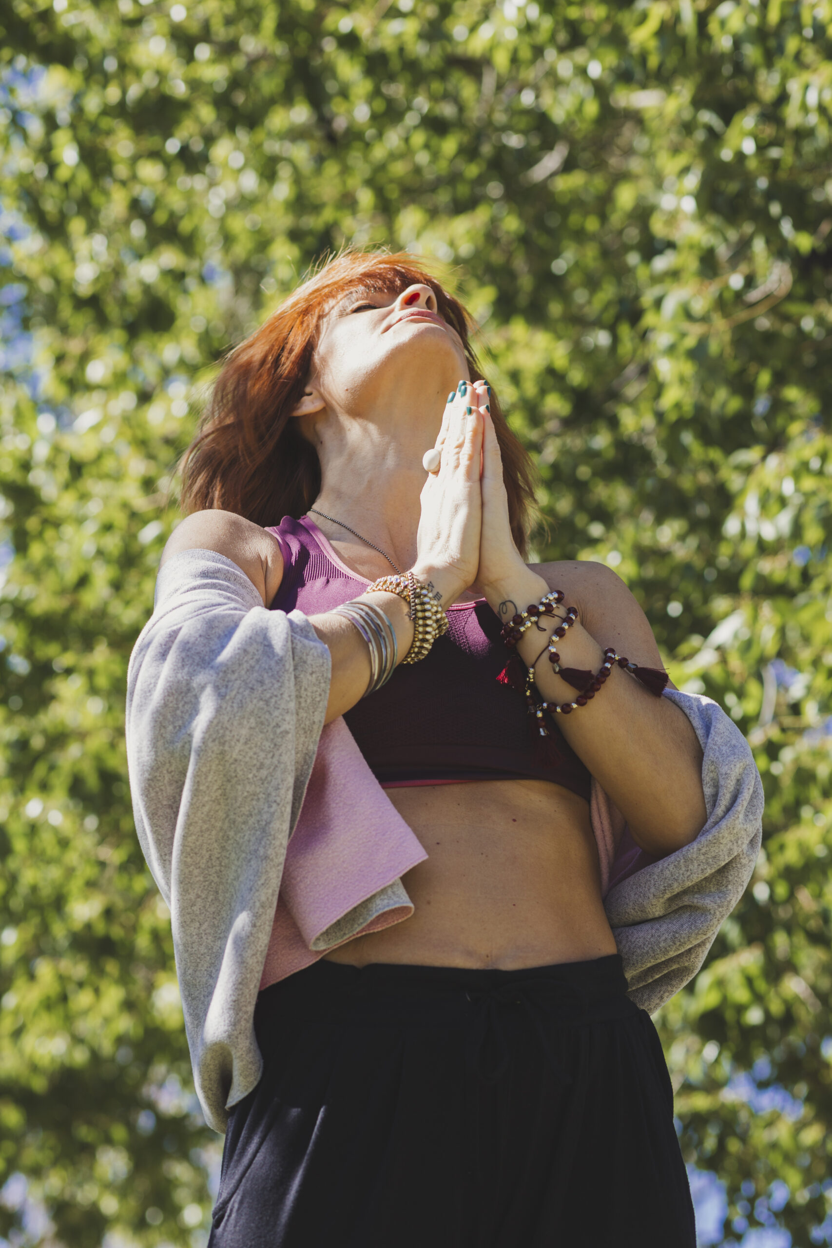 beautiful-woman-meditating-sunny-day beautiful-woman-meditating-sunny-day